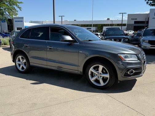 2017 Audi Q5 2.0T Premium Plus