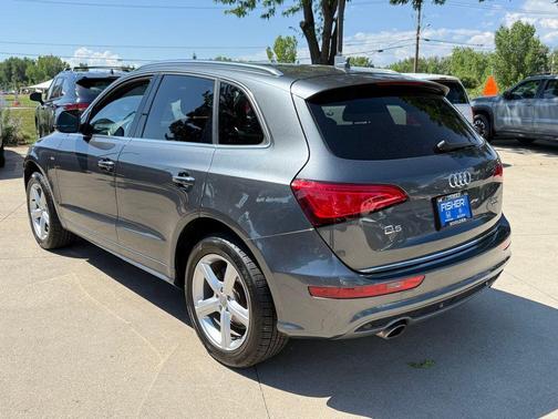 2017 Audi Q5 2.0T Premium Plus