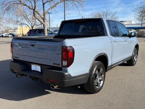 Sonic Gray Pearl 2026 Honda Ridgeline TrailSport