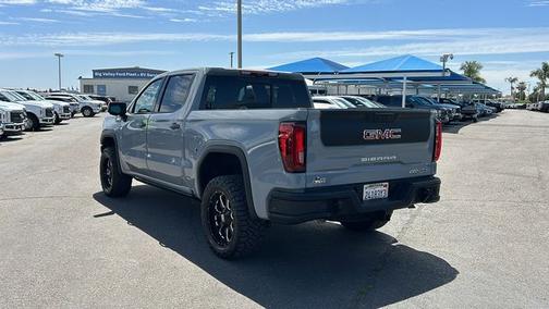 2024 GMC Sierra 1500 AT4X