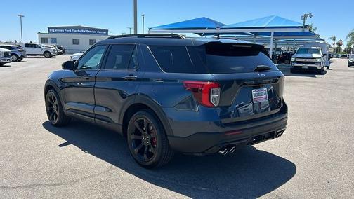 2022 Ford Explorer ST