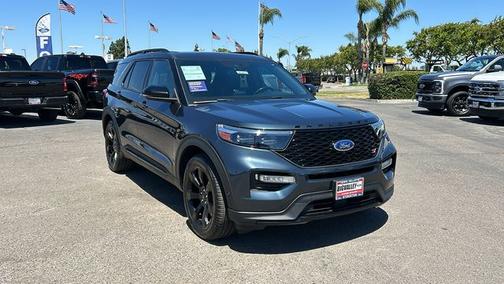 2022 Ford Explorer ST