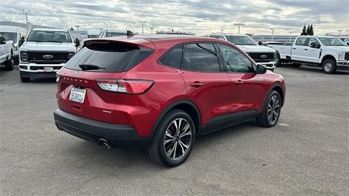 2022 Ford Escape SE