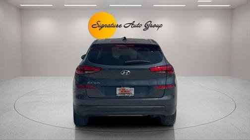 2021 Hyundai TUCSON SE