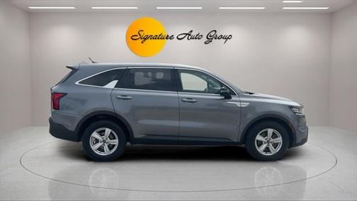 2021 Kia Sorento LX