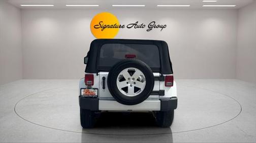 2012 Jeep Wrangler Sahara