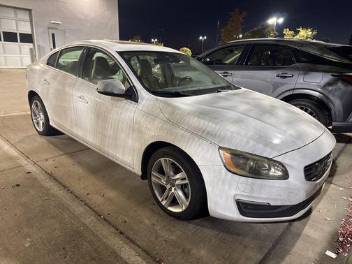 2015 Volvo S60 T5 Platinum