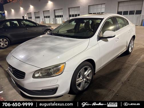 2015 Volvo S60 T5 Platinum