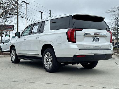 2023 GMC Yukon XL SLT
