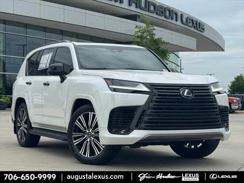 2025 Lexus LX 700h Luxury