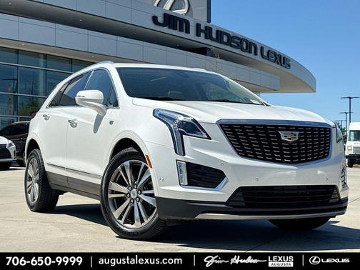 Crystal White Tricoat 2021 Cadillac XT5 Premium Luxury