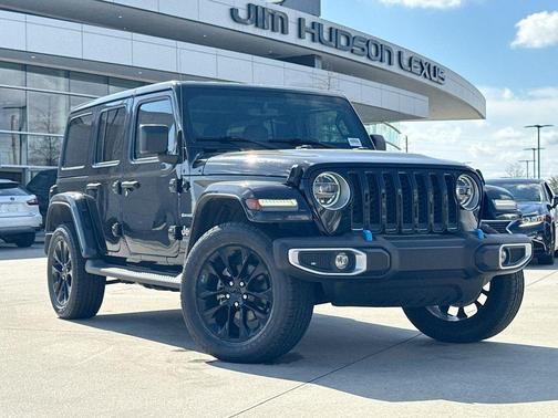 2022 Jeep Wrangler Unlimited 4xe Sahara