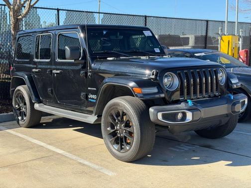 2022 Jeep Wrangler Unlimited 4xe Sahara