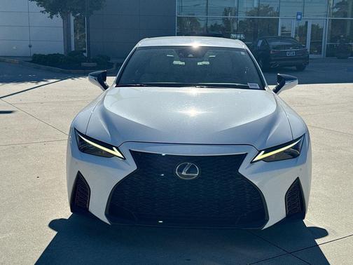 2021 Lexus IS 350 Base