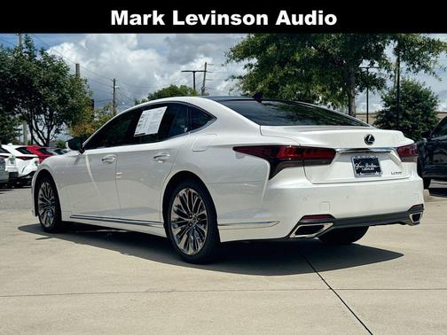 2022 Lexus LS 500 Base