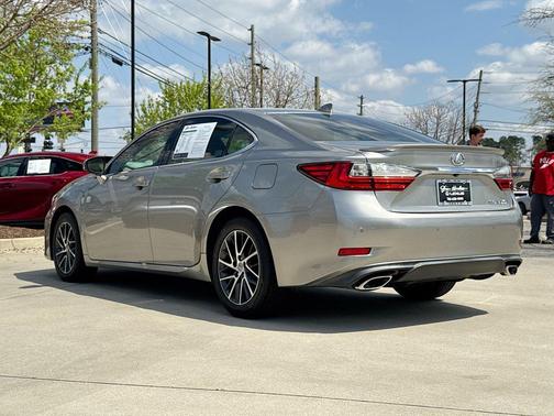 Atomic Silver 2016 Lexus ES 350 Base