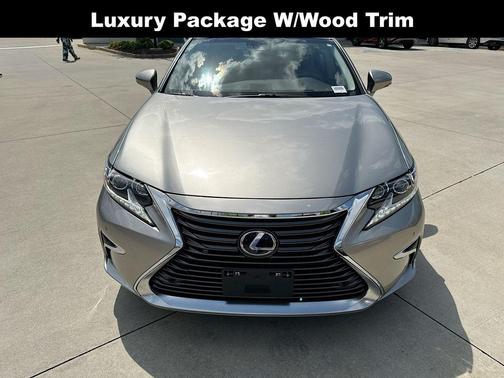 Atomic Silver 2016 Lexus ES 350 Base