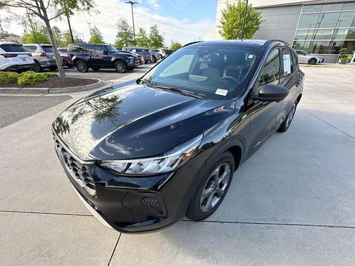 Agate Black Metallic 2024 Ford Escape ST-Line