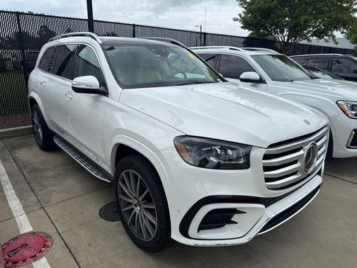 White 2024 Mercedes-Benz GLS 580 4MATIC