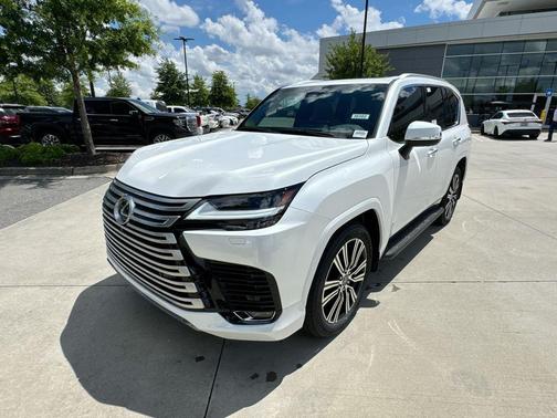 Eminent White Pearl 2026 Lexus LX 600 Luxury