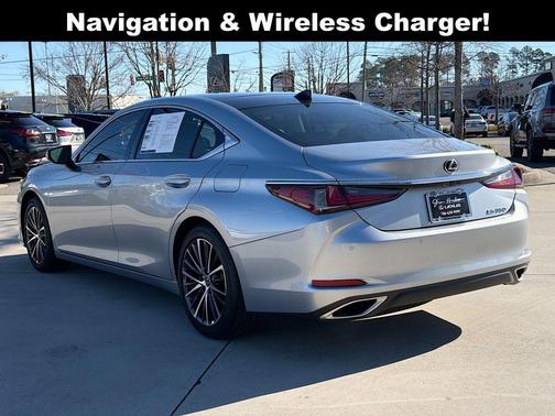 2023 Lexus ES 350 Base