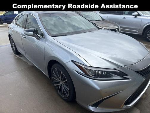 2022 Lexus ES 350 Base