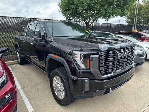 Onyx Black 2024 GMC Sierra 2500 Denali Ultimate