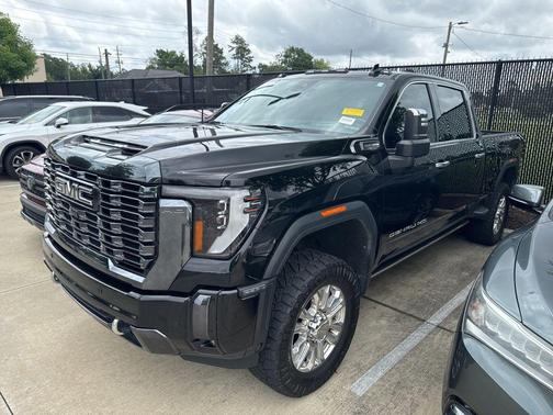 Onyx Black 2024 GMC Sierra 2500 Denali Ultimate