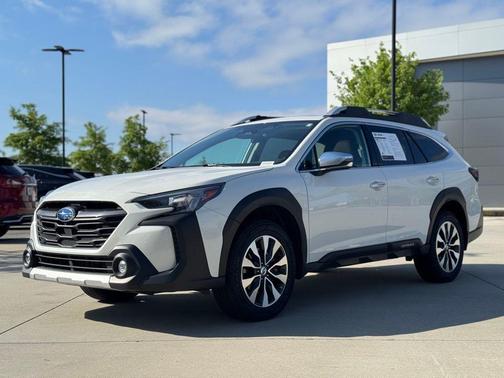 2023 Subaru Outback Touring XT