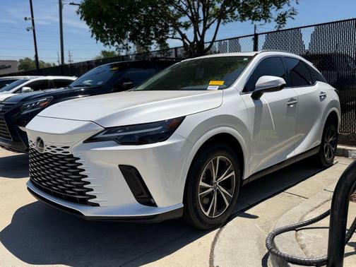 White Pearl 2023 Lexus RX 350 Premium