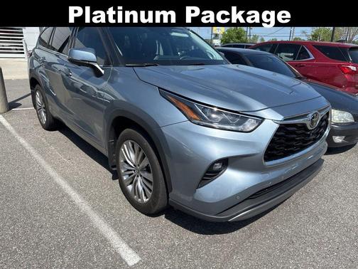 2023 Toyota Highlander Platinum