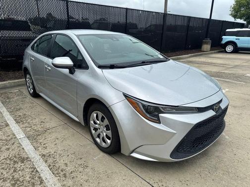 Classic Silver Metallic 2021 Toyota Corolla LE