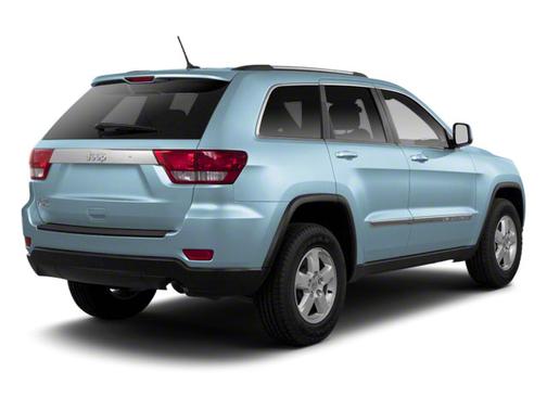 Winter Chill Pearlcoat 2013 Jeep Grand Cherokee Laredo