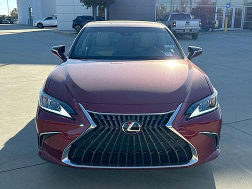2025 Lexus ES 350 Base