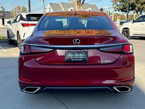 2025 Lexus ES 350 Base