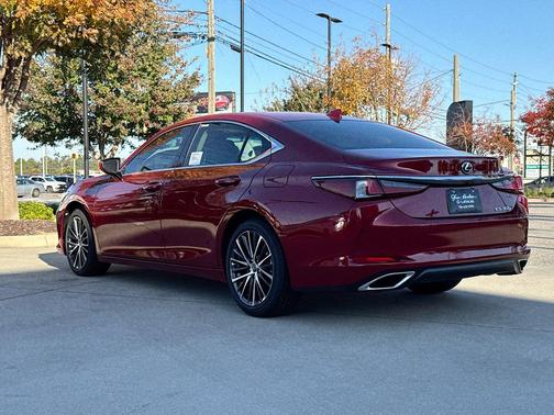 2025 Lexus ES 350 Base