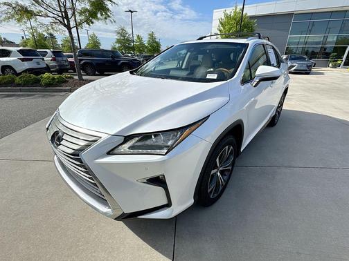 Eminent White Pearl 2017 Lexus RX 350 Base
