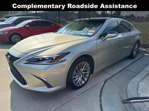 2022 Lexus ES 350 Ultra Luxury