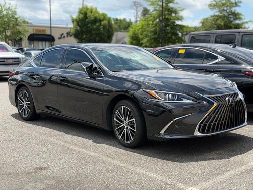 Caviar 2025 Lexus ES 350 Base