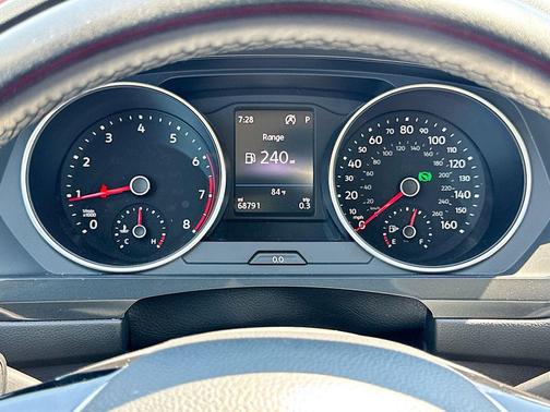 Pure White 2019 Volkswagen Tiguan 2.0T SE 4MOTION