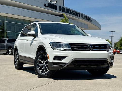 Pure White 2019 Volkswagen Tiguan 2.0T SE 4MOTION