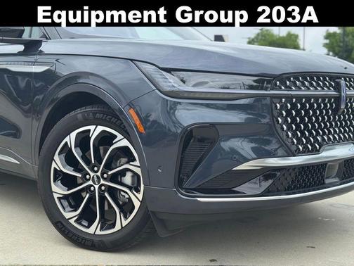 2024 Lincoln Nautilus Reserve