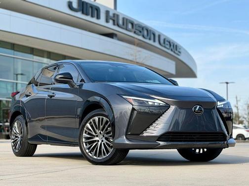 2023 Lexus RZ 450e Luxury
