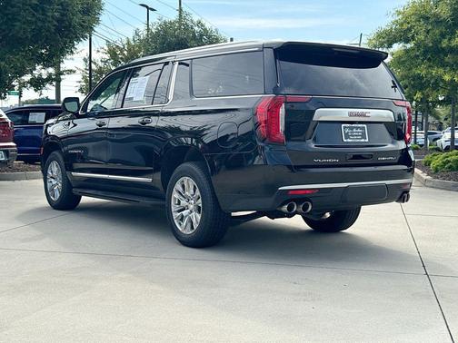 Onyx Black 2024 GMC Yukon XL Denali