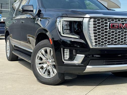 Onyx Black 2024 GMC Yukon XL Denali