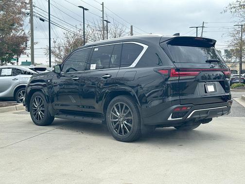 2025 Lexus LX 700h F SPORT