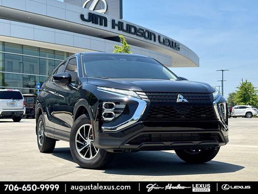 Labrador Black Pearl 2025 Mitsubishi Eclipse Cross ES