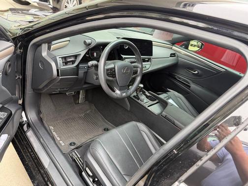 2023 Lexus ES 350 F Sport