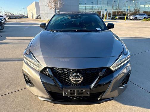 2022 Nissan Maxima SR Xtronic CVT
