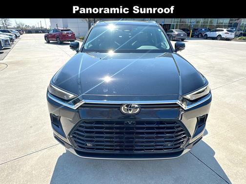 Midnight Black Metallic 2025 Toyota Grand Highlander Limited